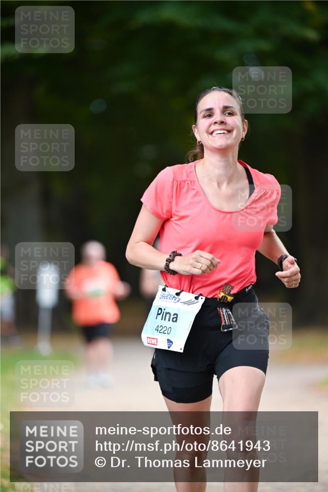 31.08.2025 - 21. Blankeneser Heldenlauf Dr. Thomas Lammeyer http://msf.ph/oto/8641943 31.08.2025 11:04:57 Laufen 4220 meine-sportfotos.de