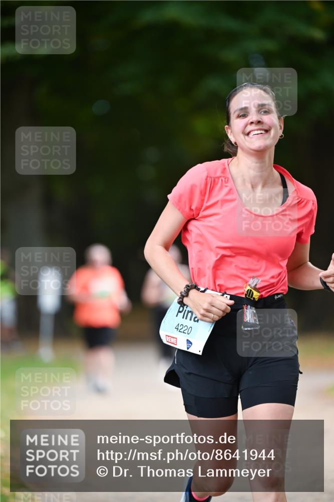 31.08.2025 - 21. Blankeneser Heldenlauf Dr. Thomas Lammeyer http://msf.ph/oto/8641944 31.08.2025 11:04:58 Laufen 4220 meine-sportfotos.de