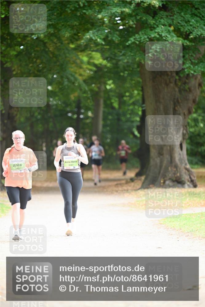 31.08.2025 - 21. Blankeneser Heldenlauf Dr. Thomas Lammeyer http://msf.ph/oto/8641961 31.08.2025 11:05:00 Laufen 3463, 3087 meine-sportfotos.de