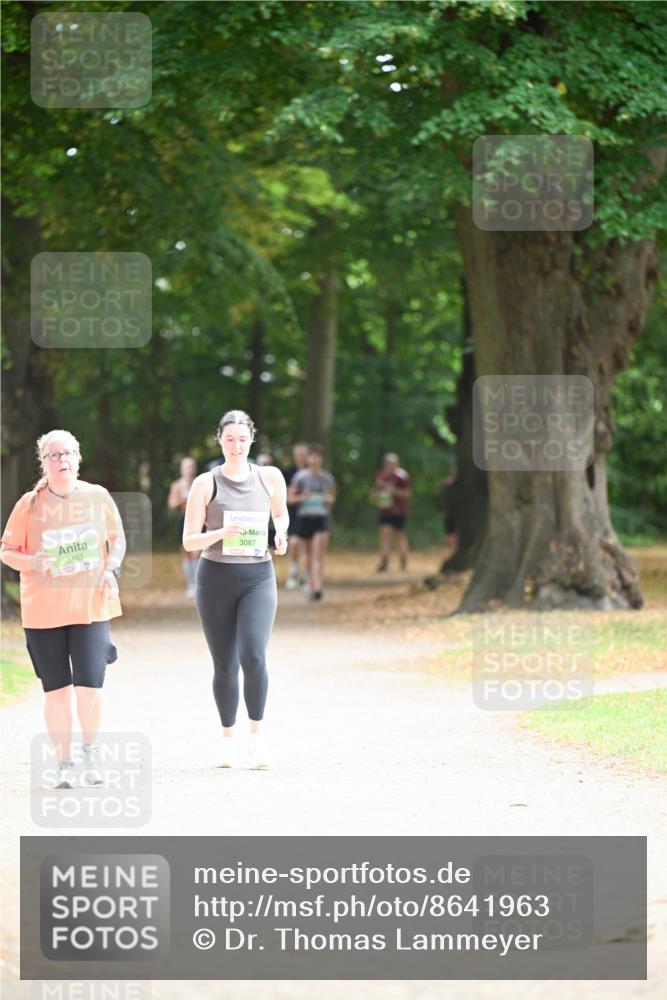 31.08.2025 - 21. Blankeneser Heldenlauf Dr. Thomas Lammeyer http://msf.ph/oto/8641963 31.08.2025 11:05:00 Laufen 3463, 3087 meine-sportfotos.de