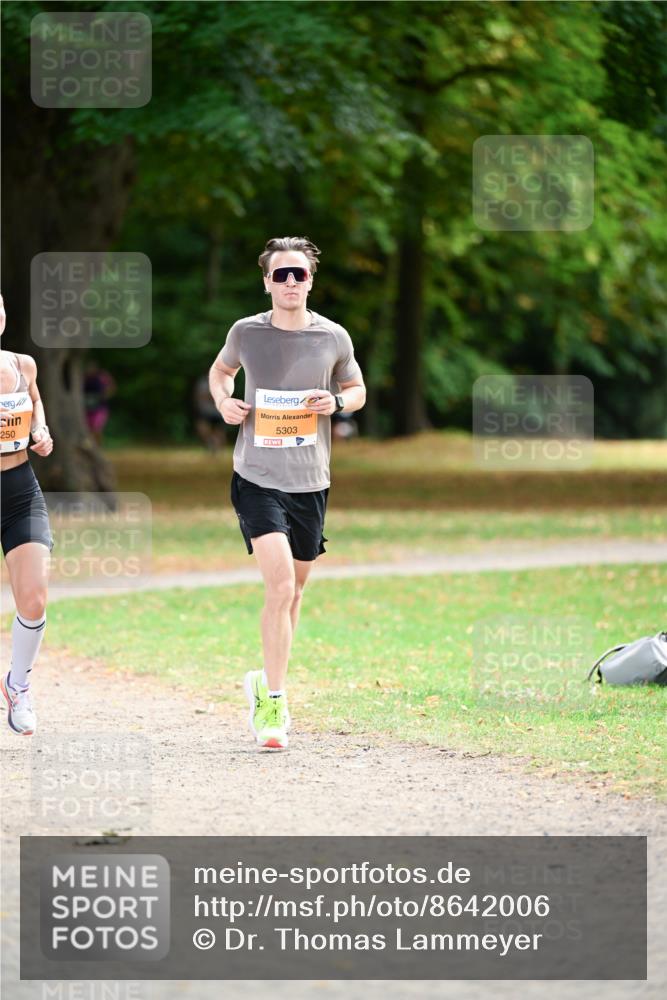 31.08.2025 - 21. Blankeneser Heldenlauf Dr. Thomas Lammeyer http://msf.ph/oto/8642006 31.08.2025 11:05:13 Laufen 250, 5303 meine-sportfotos.de