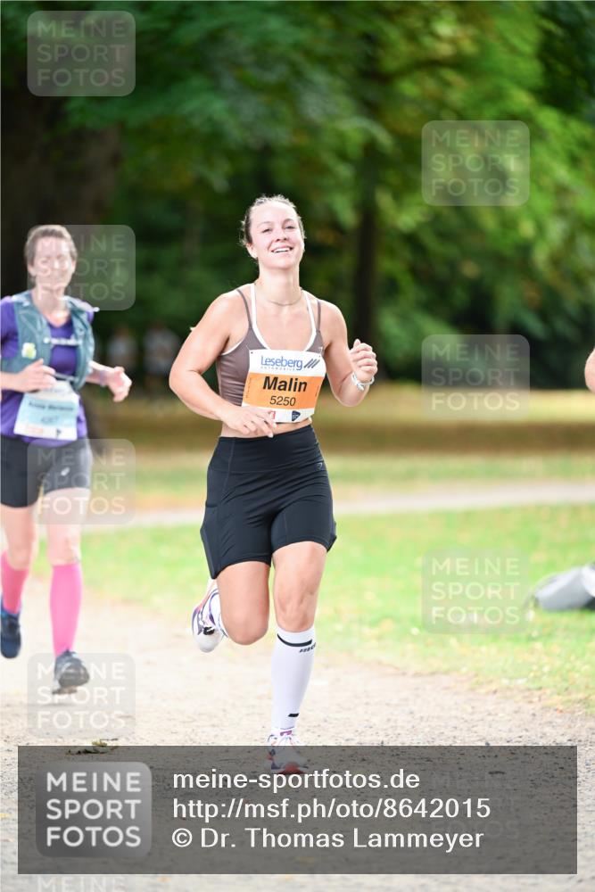 31.08.2025 - 21. Blankeneser Heldenlauf Dr. Thomas Lammeyer http://msf.ph/oto/8642015 31.08.2025 11:05:15 Laufen 5250 meine-sportfotos.de