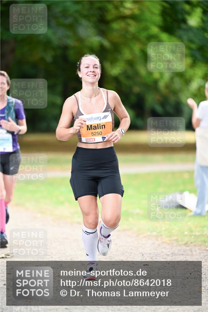 31.08.2025 - 21. Blankeneser Heldenlauf Dr. Thomas Lammeyer http://msf.ph/oto/8642018 31.08.2025 11:05:15 Laufen 5250 meine-sportfotos.de