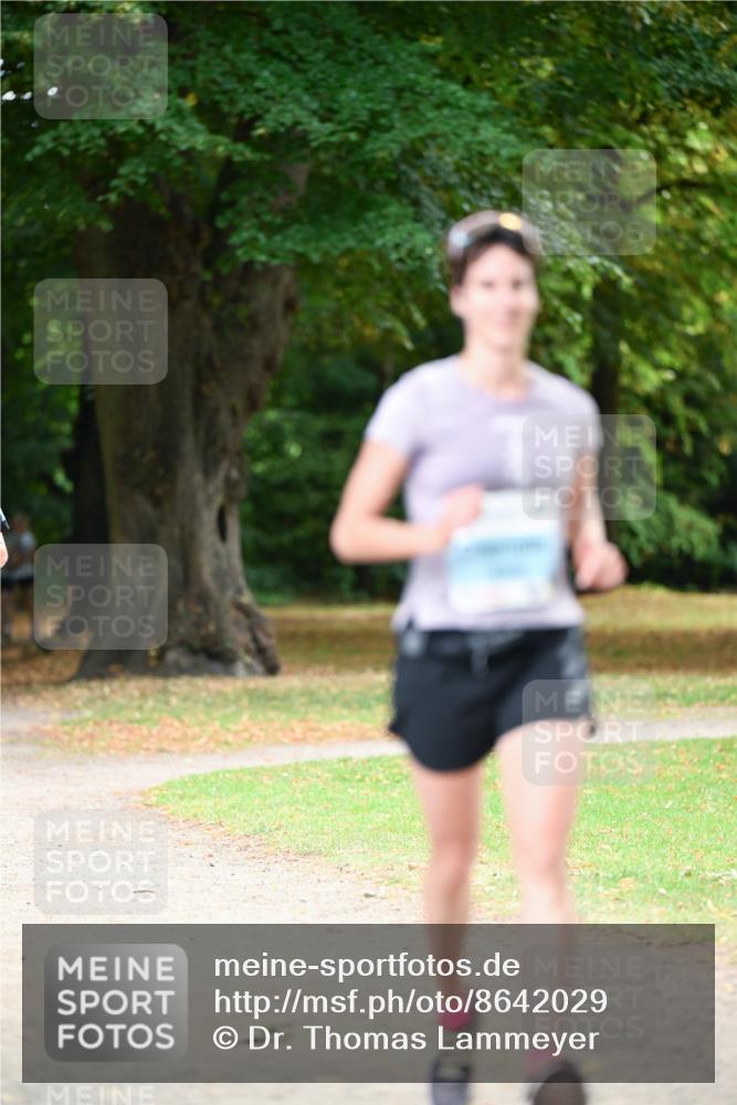 31.08.2025 - 21. Blankeneser Heldenlauf Dr. Thomas Lammeyer http://msf.ph/oto/8642029 31.08.2025 11:05:18 Laufen  meine-sportfotos.de