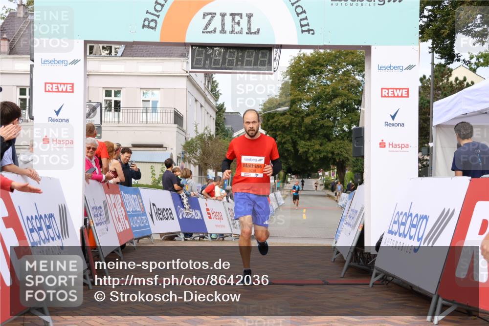 31.08.2025 - 21. Blankeneser Heldenlauf Strokosch-Dieckow http://msf.ph/oto/8642036 31.08.2025 09:41:20 Ziel 1138, 1177, 1087, 1038 meine-sportfotos.de
