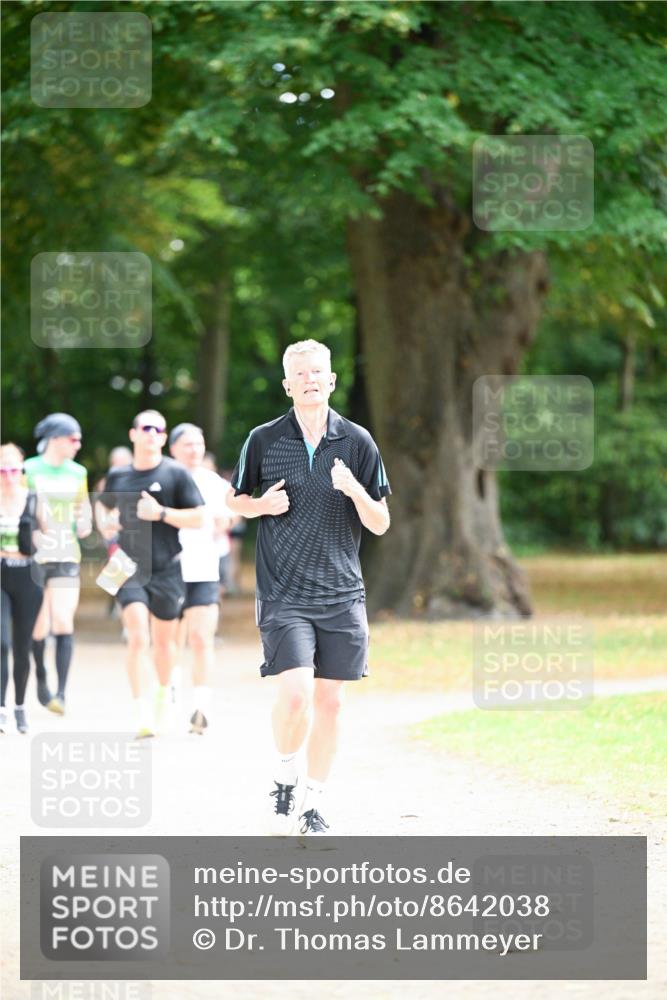 31.08.2025 - 21. Blankeneser Heldenlauf Dr. Thomas Lammeyer http://msf.ph/oto/8642038 31.08.2025 11:05:20 Laufen  meine-sportfotos.de