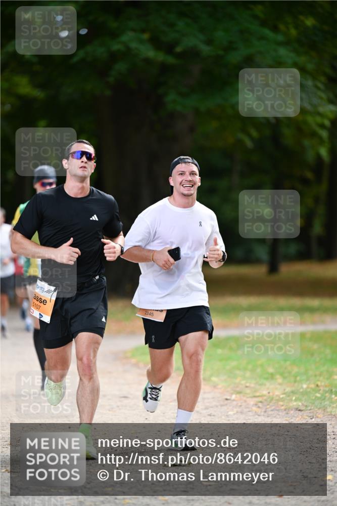 31.08.2025 - 21. Blankeneser Heldenlauf Dr. Thomas Lammeyer http://msf.ph/oto/8642046 31.08.2025 11:05:24 Laufen 5107, 2345 meine-sportfotos.de