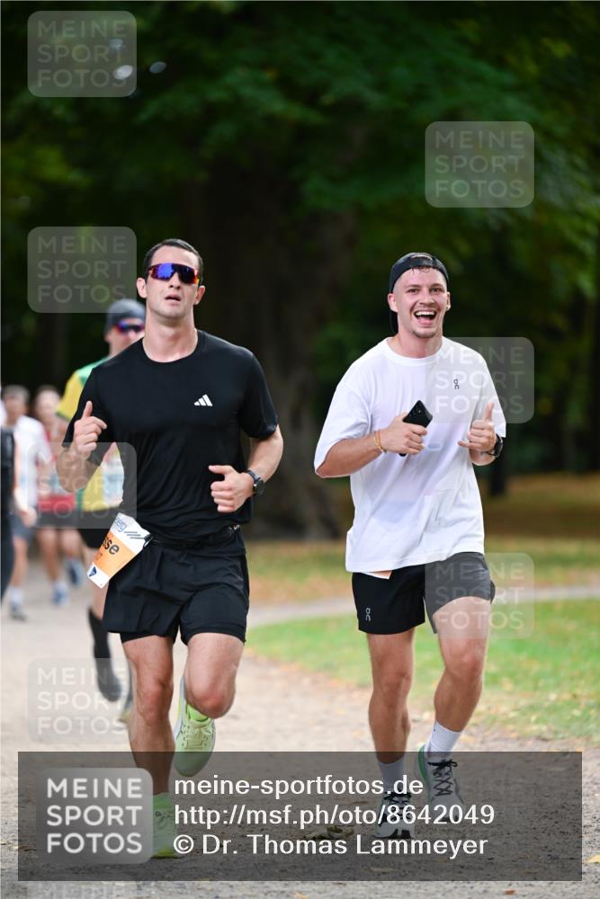 31.08.2025 - 21. Blankeneser Heldenlauf Dr. Thomas Lammeyer http://msf.ph/oto/8642049 31.08.2025 11:05:24 Laufen  meine-sportfotos.de