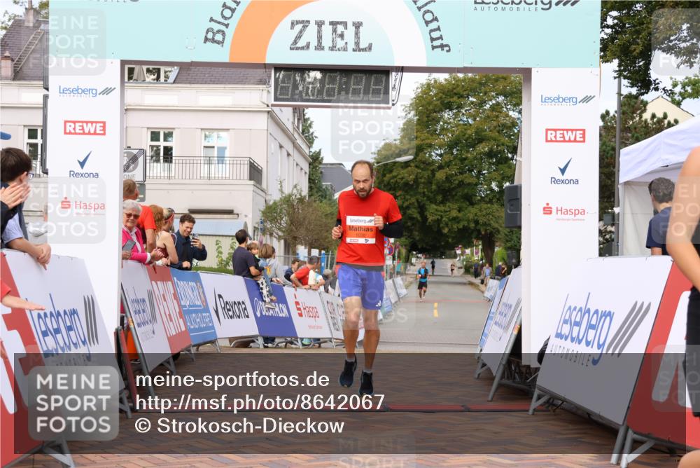 31.08.2025 - 21. Blankeneser Heldenlauf Strokosch-Dieckow http://msf.ph/oto/8642067 31.08.2025 09:41:19 Ziel 1138, 1177, 1087, 1038 meine-sportfotos.de