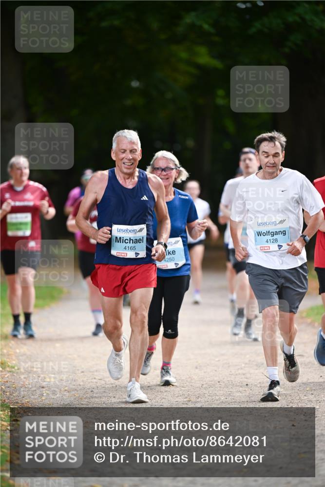 31.08.2025 - 21. Blankeneser Heldenlauf Dr. Thomas Lammeyer http://msf.ph/oto/8642081 31.08.2025 11:05:31 Laufen 4165, 4250, 4128 meine-sportfotos.de