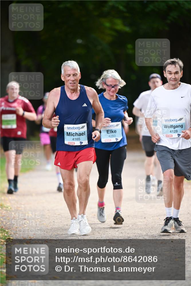 31.08.2025 - 21. Blankeneser Heldenlauf Dr. Thomas Lammeyer http://msf.ph/oto/8642086 31.08.2025 11:05:31 Laufen 4165, 4250, 4128 meine-sportfotos.de