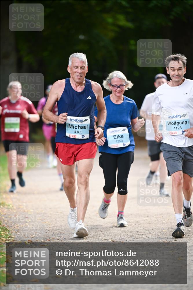 31.08.2025 - 21. Blankeneser Heldenlauf Dr. Thomas Lammeyer http://msf.ph/oto/8642088 31.08.2025 11:05:31 Laufen 4165, 4250, 4128 meine-sportfotos.de
