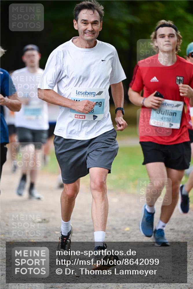 31.08.2025 - 21. Blankeneser Heldenlauf Dr. Thomas Lammeyer http://msf.ph/oto/8642099 31.08.2025 11:05:33 Laufen 4130, 4 meine-sportfotos.de