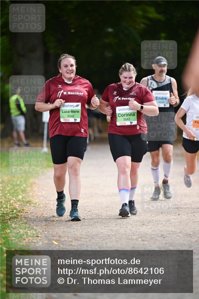 31.08.2025 - 21. Blankeneser Heldenlauf Dr. Thomas Lammeyer http://msf.ph/oto/8642106 31.08.2025 11:05:35 Laufen 4245, 3542, 3543 meine-sportfotos.de