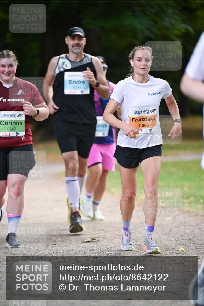 31.08.2025 - 21. Blankeneser Heldenlauf Dr. Thomas Lammeyer http://msf.ph/oto/8642122 31.08.2025 11:05:37 Laufen 4245, 3543, 5666 meine-sportfotos.de