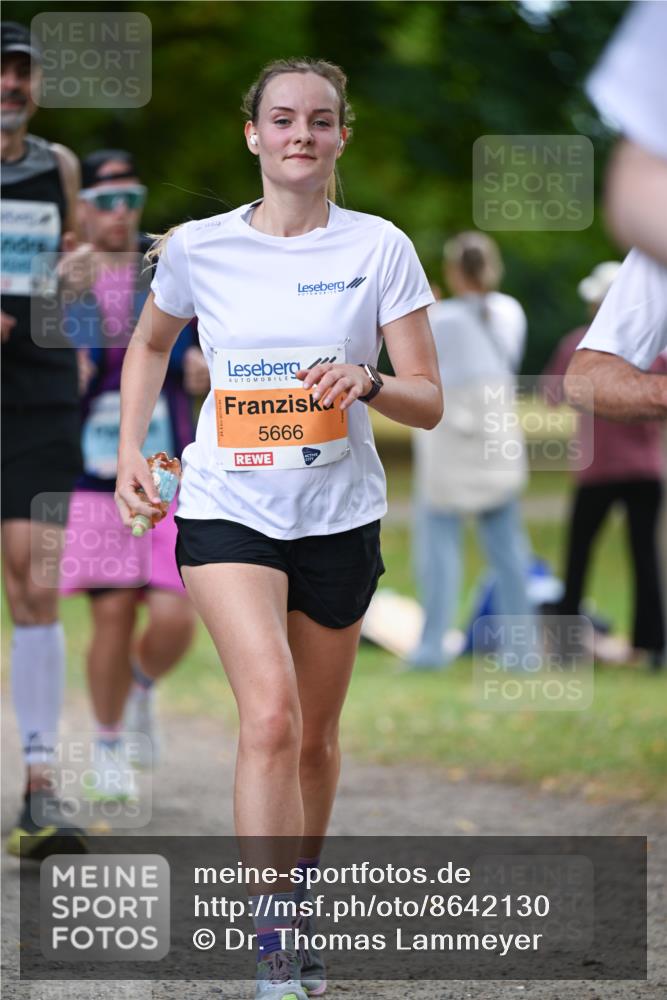 31.08.2025 - 21. Blankeneser Heldenlauf Dr. Thomas Lammeyer http://msf.ph/oto/8642130 31.08.2025 11:05:38 Laufen 5666 meine-sportfotos.de