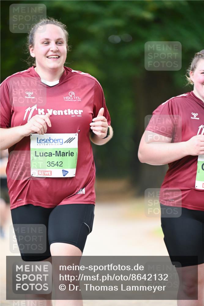 31.08.2025 - 21. Blankeneser Heldenlauf Dr. Thomas Lammeyer http://msf.ph/oto/8642132 31.08.2025 11:05:40 Laufen 1985, 11, 3542 meine-sportfotos.de