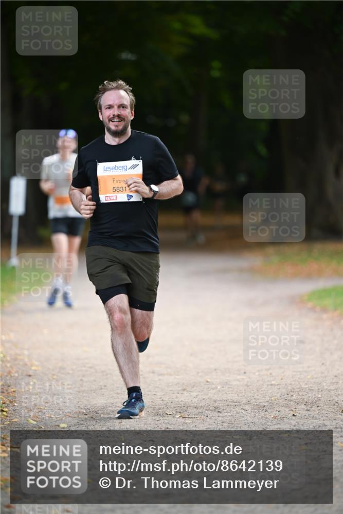 31.08.2025 - 21. Blankeneser Heldenlauf Dr. Thomas Lammeyer http://msf.ph/oto/8642139 31.08.2025 11:05:43 Laufen 5831 meine-sportfotos.de