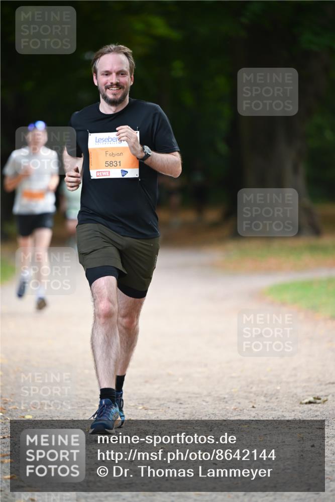 31.08.2025 - 21. Blankeneser Heldenlauf Dr. Thomas Lammeyer http://msf.ph/oto/8642144 31.08.2025 11:05:44 Laufen 5831 meine-sportfotos.de