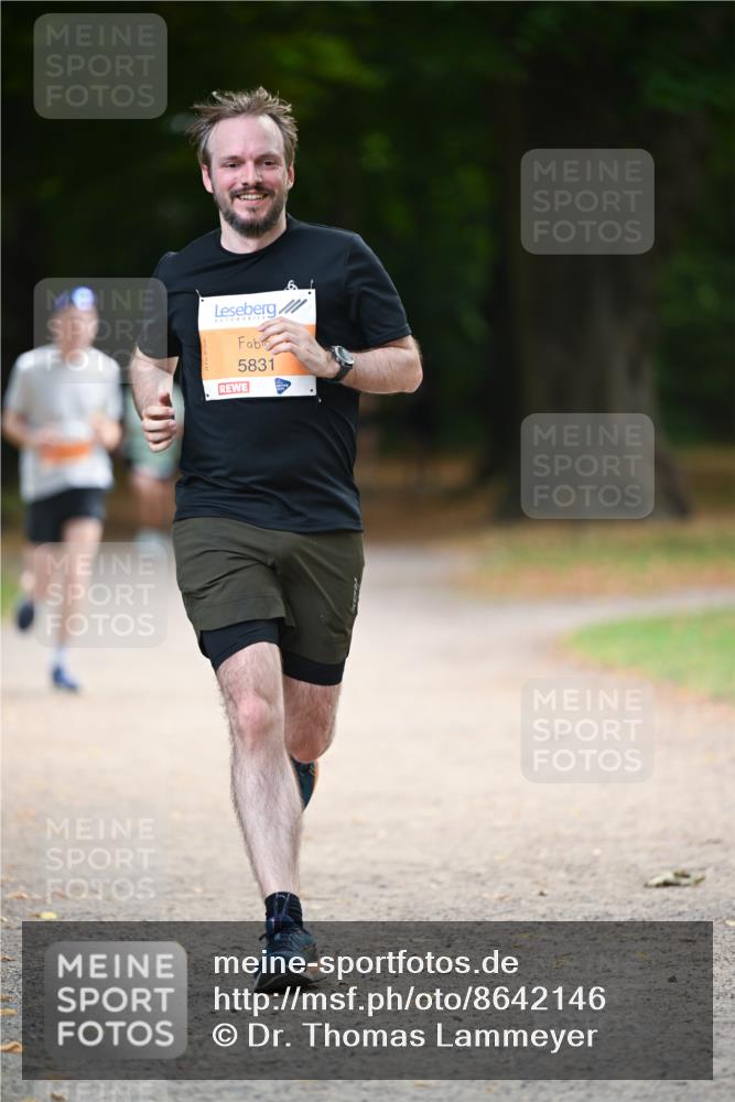 31.08.2025 - 21. Blankeneser Heldenlauf Dr. Thomas Lammeyer http://msf.ph/oto/8642146 31.08.2025 11:05:44 Laufen 5831 meine-sportfotos.de