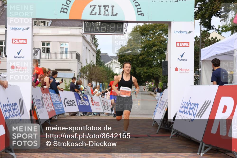 31.08.2025 - 21. Blankeneser Heldenlauf Strokosch-Dieckow http://msf.ph/oto/8642165 31.08.2025 09:41:17 Ziel 1138, 1177, 1087, 1038 meine-sportfotos.de