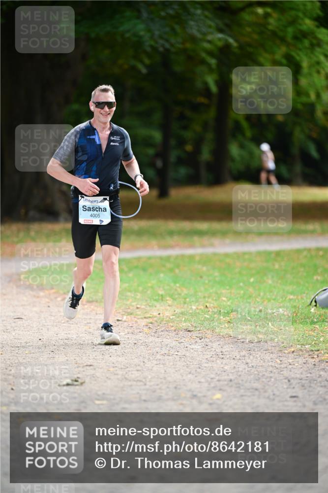 31.08.2025 - 21. Blankeneser Heldenlauf Dr. Thomas Lammeyer http://msf.ph/oto/8642181 31.08.2025 11:05:56 Laufen 4005 meine-sportfotos.de