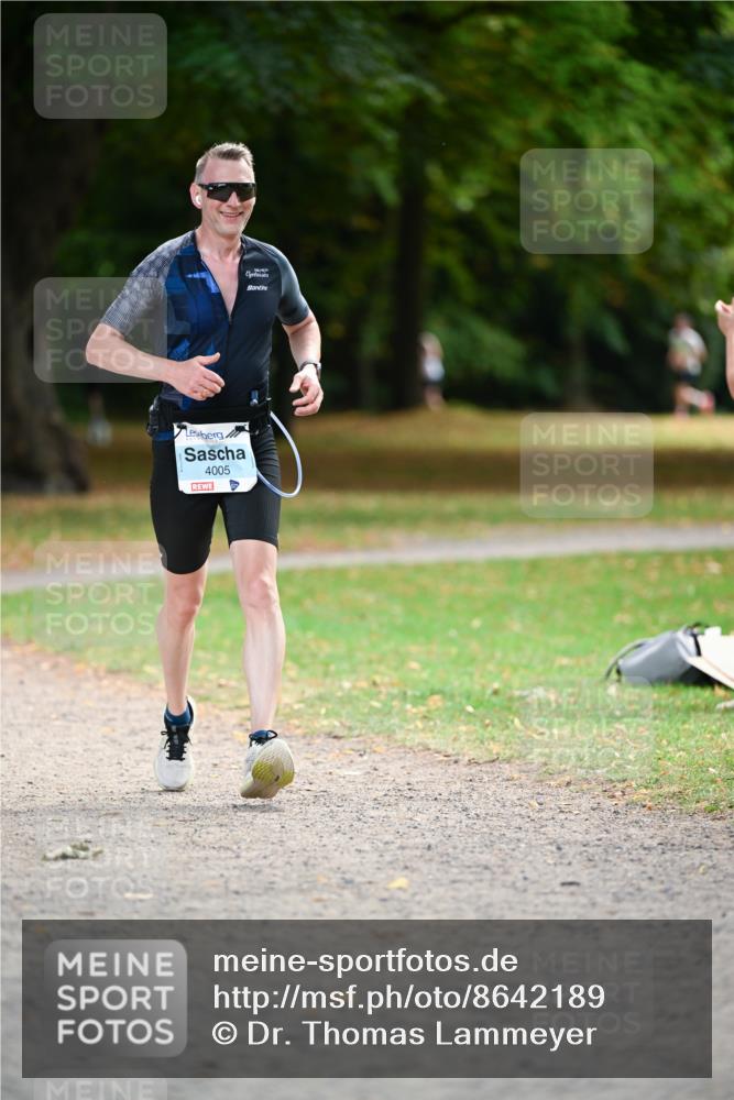 31.08.2025 - 21. Blankeneser Heldenlauf Dr. Thomas Lammeyer http://msf.ph/oto/8642189 31.08.2025 11:05:56 Laufen 4005 meine-sportfotos.de