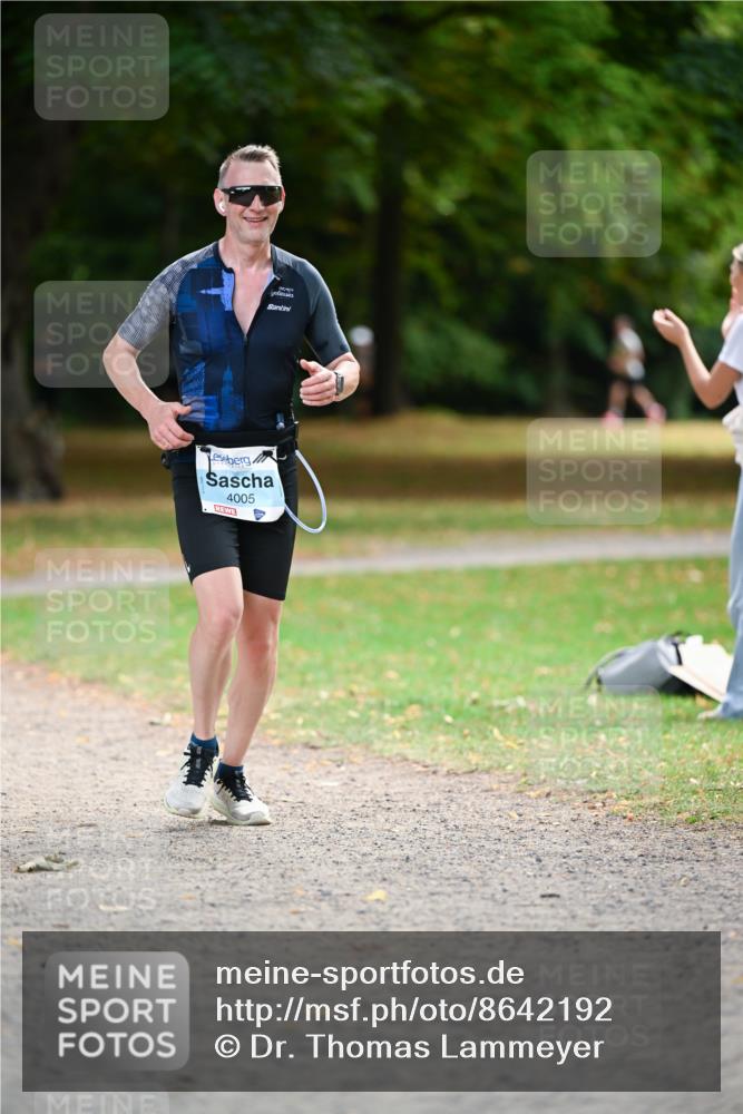 31.08.2025 - 21. Blankeneser Heldenlauf Dr. Thomas Lammeyer http://msf.ph/oto/8642192 31.08.2025 11:05:57 Laufen 4005 meine-sportfotos.de