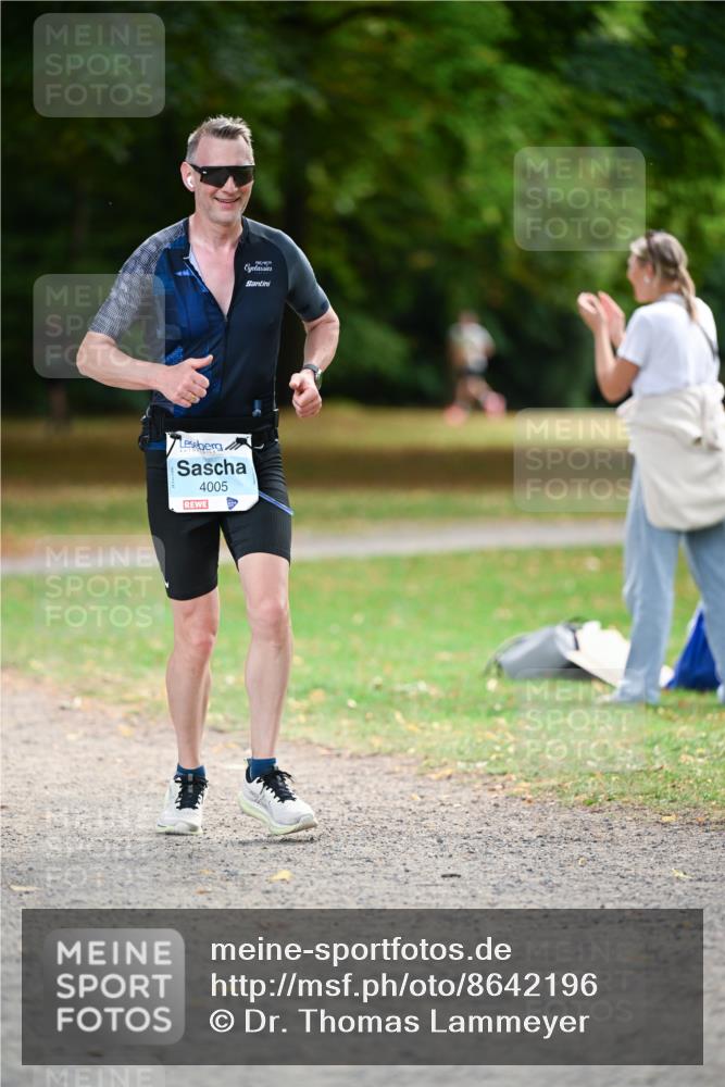 31.08.2025 - 21. Blankeneser Heldenlauf Dr. Thomas Lammeyer http://msf.ph/oto/8642196 31.08.2025 11:05:57 Laufen 4005 meine-sportfotos.de