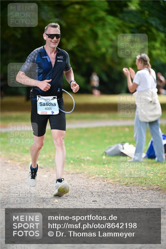 31.08.2025 - 21. Blankeneser Heldenlauf Dr. Thomas Lammeyer http://msf.ph/oto/8642198 31.08.2025 11:05:57 Laufen 4005 meine-sportfotos.de
