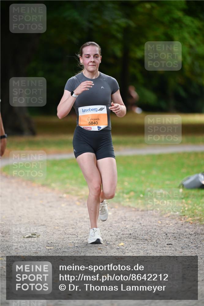 31.08.2025 - 21. Blankeneser Heldenlauf Dr. Thomas Lammeyer http://msf.ph/oto/8642212 31.08.2025 11:06:00 Laufen 5840 meine-sportfotos.de