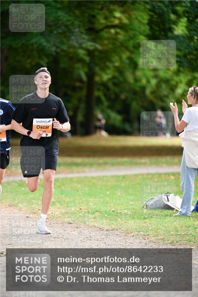 31.08.2025 - 21. Blankeneser Heldenlauf Dr. Thomas Lammeyer http://msf.ph/oto/8642233 31.08.2025 11:06:08 Laufen 146 meine-sportfotos.de