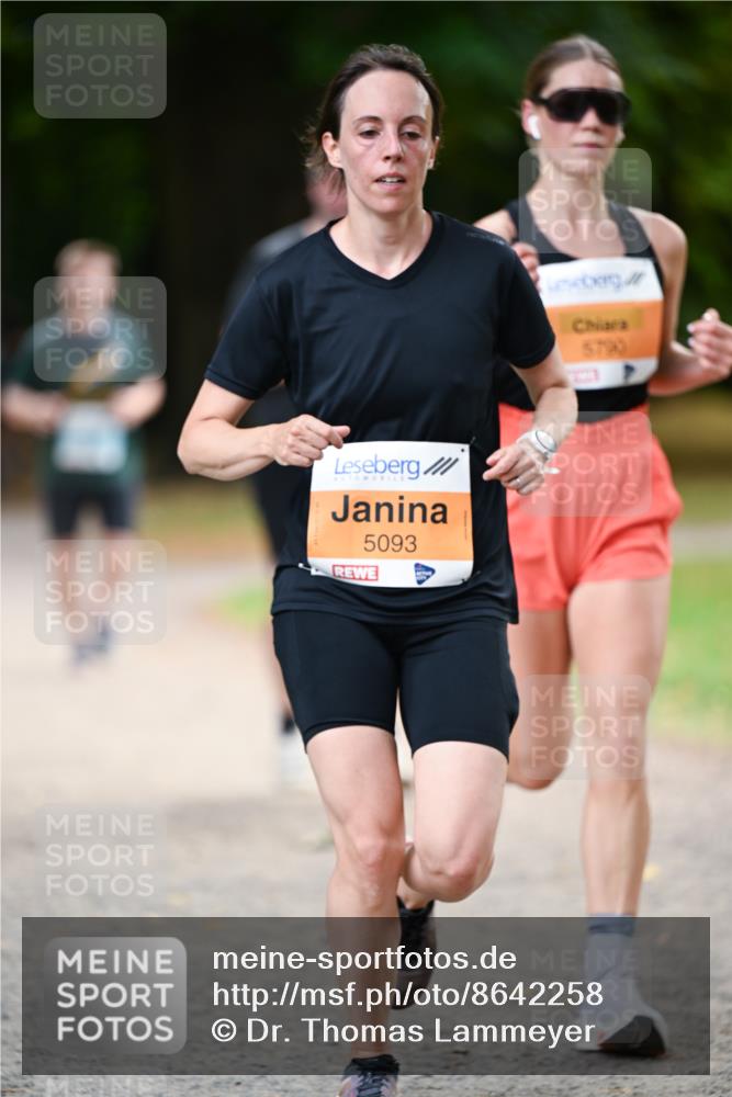 31.08.2025 - 21. Blankeneser Heldenlauf Dr. Thomas Lammeyer http://msf.ph/oto/8642258 31.08.2025 11:06:11 Laufen 5093, 5790 meine-sportfotos.de
