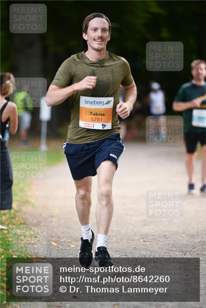 31.08.2025 - 21. Blankeneser Heldenlauf Dr. Thomas Lammeyer http://msf.ph/oto/8642260 31.08.2025 11:06:12 Laufen 5781 meine-sportfotos.de