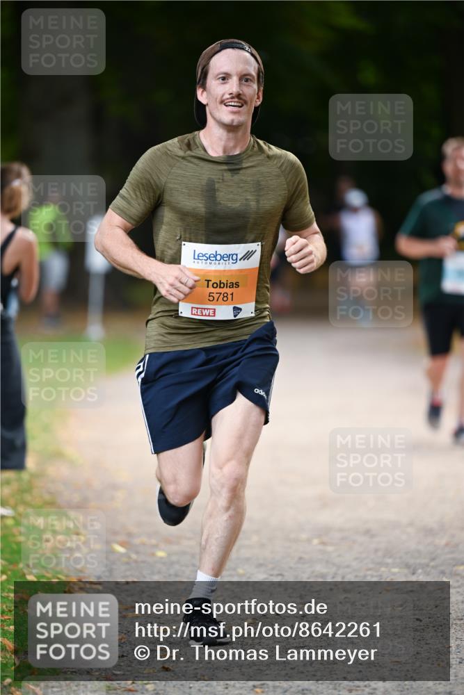 31.08.2025 - 21. Blankeneser Heldenlauf Dr. Thomas Lammeyer http://msf.ph/oto/8642261 31.08.2025 11:06:12 Laufen 5781 meine-sportfotos.de