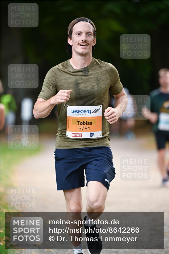 31.08.2025 - 21. Blankeneser Heldenlauf Dr. Thomas Lammeyer http://msf.ph/oto/8642266 31.08.2025 11:06:12 Laufen 5781 meine-sportfotos.de