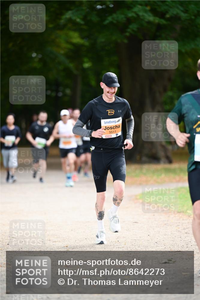 31.08.2025 - 21. Blankeneser Heldenlauf Dr. Thomas Lammeyer http://msf.ph/oto/8642273 31.08.2025 11:06:15 Laufen 5511 meine-sportfotos.de