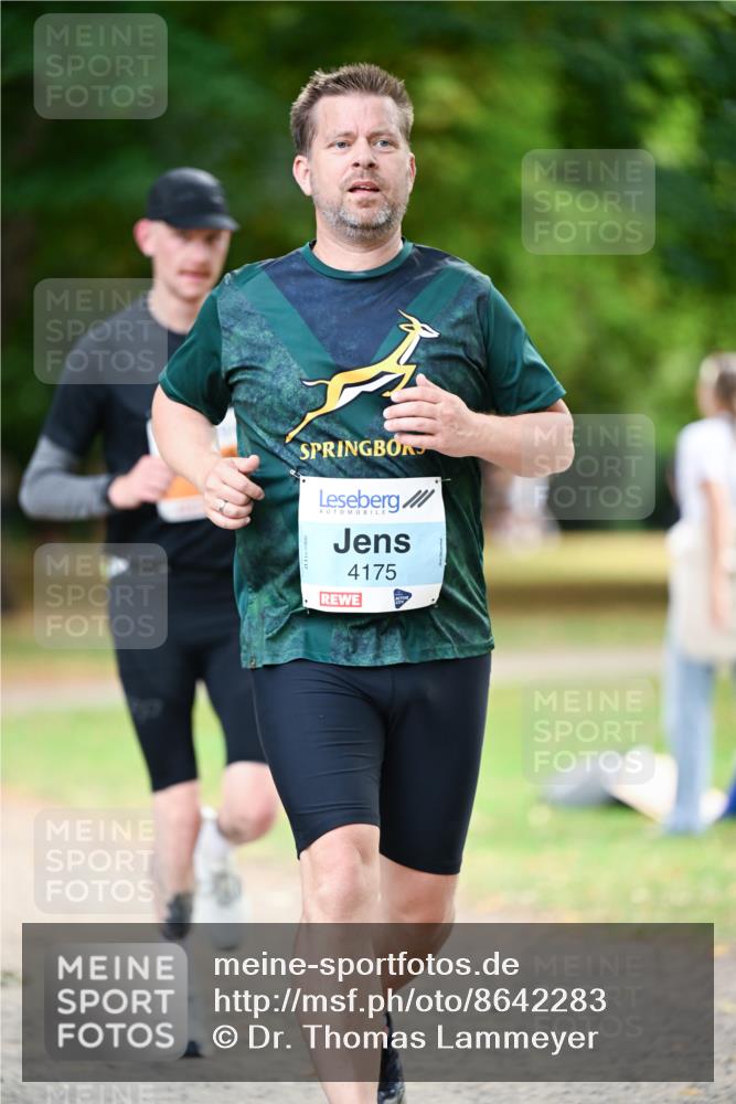 31.08.2025 - 21. Blankeneser Heldenlauf Dr. Thomas Lammeyer http://msf.ph/oto/8642283 31.08.2025 11:06:17 Laufen 4175 meine-sportfotos.de