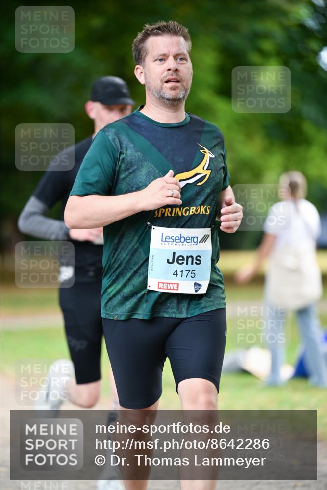 31.08.2025 - 21. Blankeneser Heldenlauf Dr. Thomas Lammeyer http://msf.ph/oto/8642286 31.08.2025 11:06:17 Laufen 4175 meine-sportfotos.de