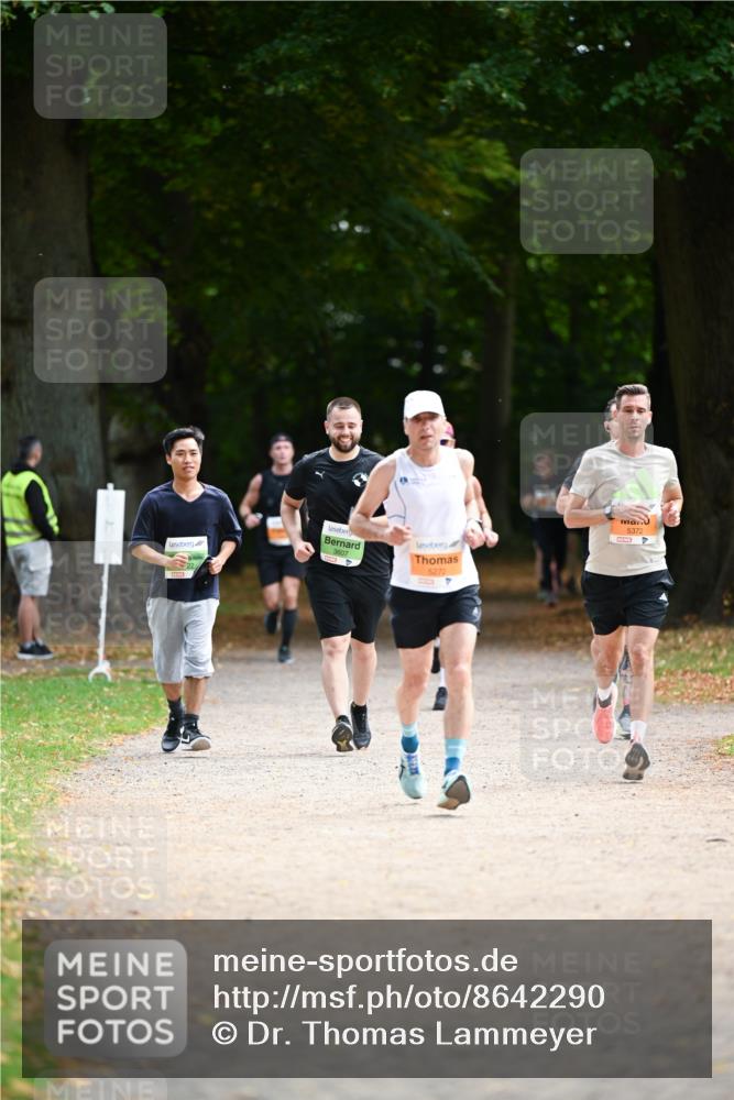 31.08.2025 - 21. Blankeneser Heldenlauf Dr. Thomas Lammeyer http://msf.ph/oto/8642290 31.08.2025 11:06:19 Laufen 3607, 5272, 5372 meine-sportfotos.de