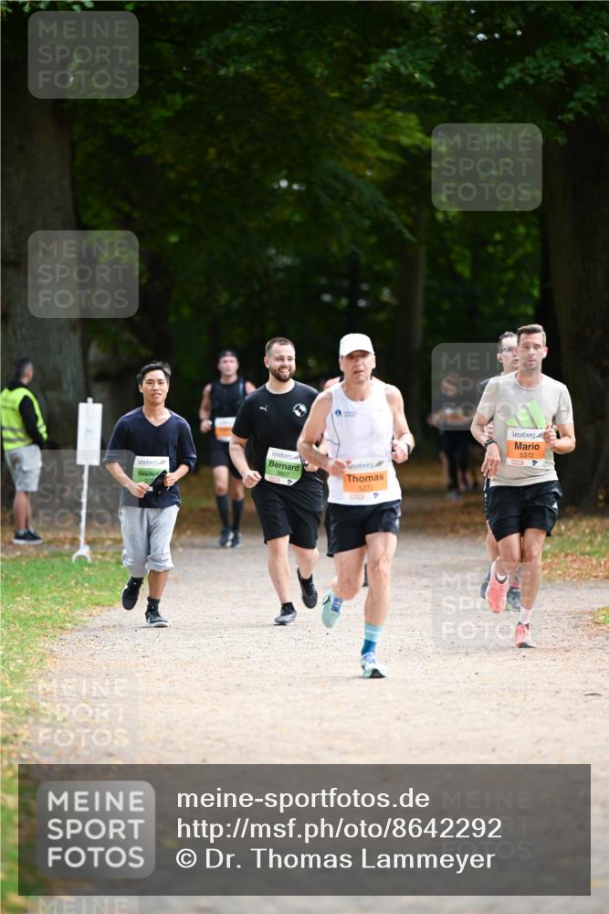 31.08.2025 - 21. Blankeneser Heldenlauf Dr. Thomas Lammeyer http://msf.ph/oto/8642292 31.08.2025 11:06:19 Laufen 3607, 5272, 5372 meine-sportfotos.de