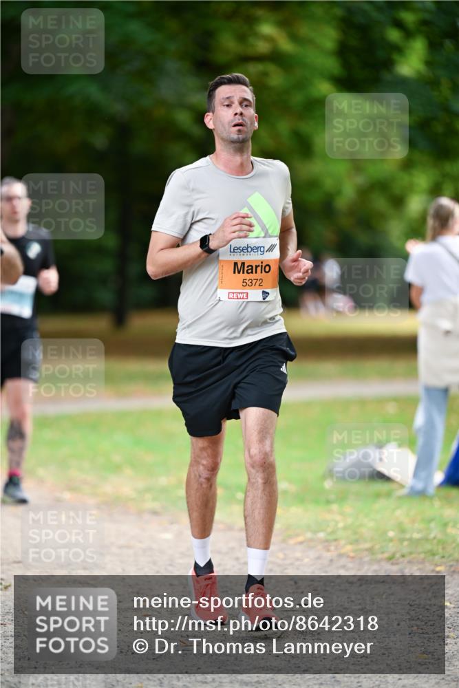 31.08.2025 - 21. Blankeneser Heldenlauf Dr. Thomas Lammeyer http://msf.ph/oto/8642318 31.08.2025 11:06:23 Laufen 5372 meine-sportfotos.de