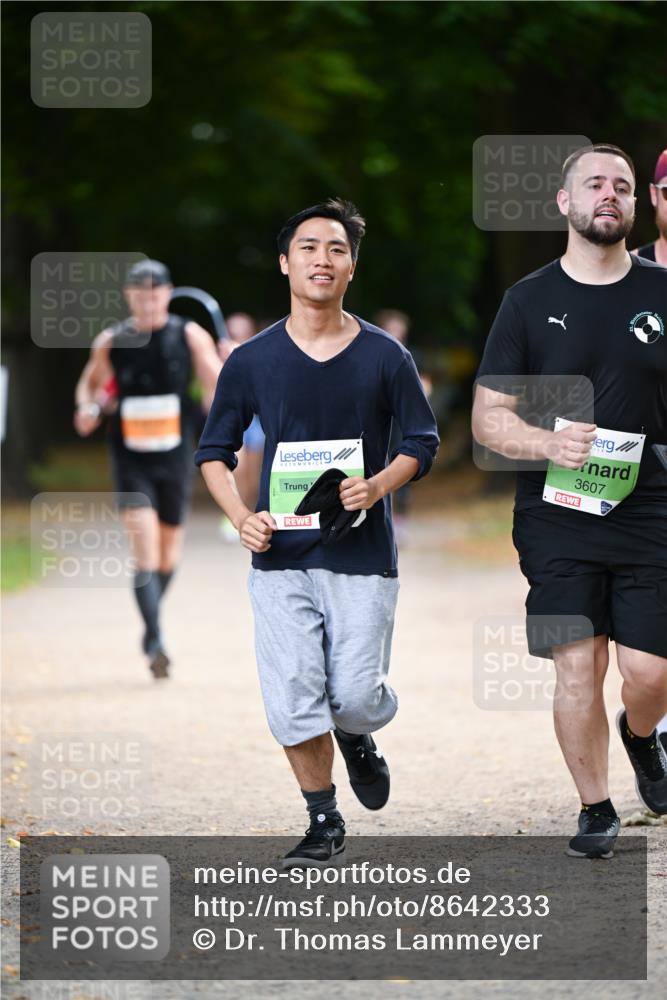 31.08.2025 - 21. Blankeneser Heldenlauf Dr. Thomas Lammeyer http://msf.ph/oto/8642333 31.08.2025 11:06:25 Laufen 3607 meine-sportfotos.de