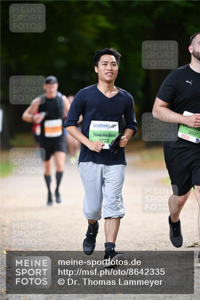 31.08.2025 - 21. Blankeneser Heldenlauf Dr. Thomas Lammeyer http://msf.ph/oto/8642335 31.08.2025 11:06:26 Laufen 3722, 3607 meine-sportfotos.de