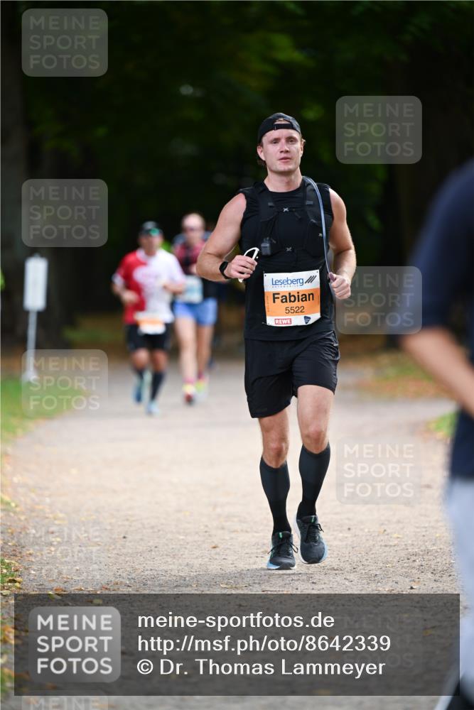 31.08.2025 - 21. Blankeneser Heldenlauf Dr. Thomas Lammeyer http://msf.ph/oto/8642339 31.08.2025 11:06:28 Laufen 5522 meine-sportfotos.de