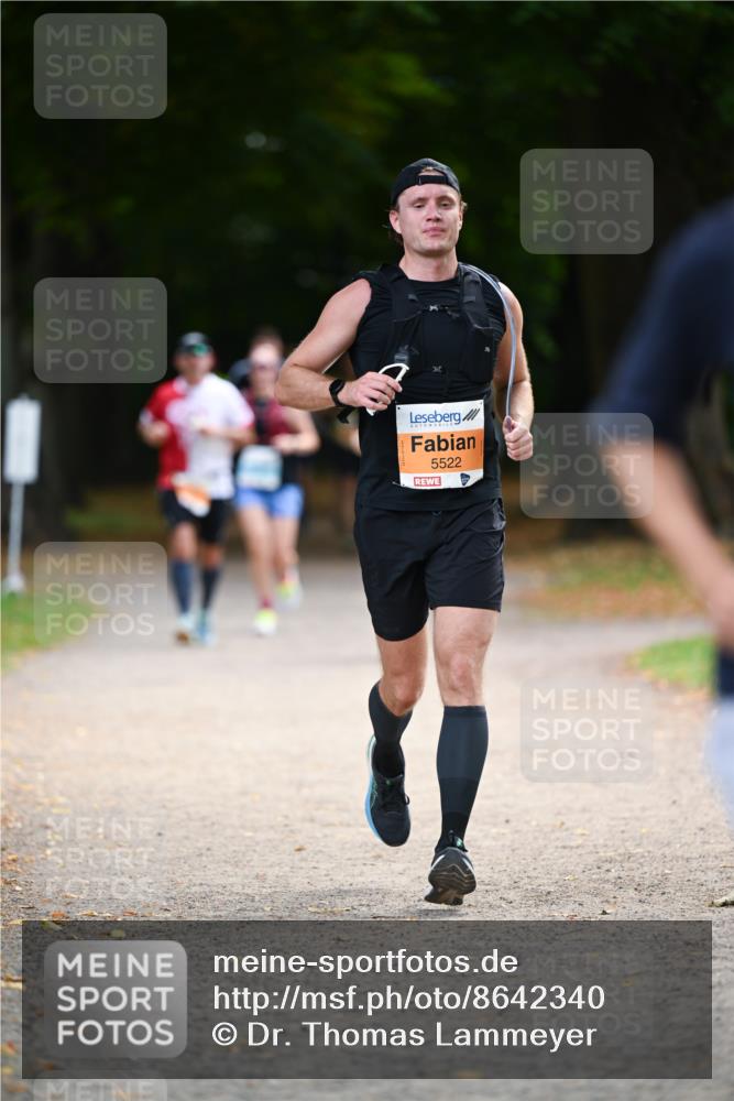 31.08.2025 - 21. Blankeneser Heldenlauf Dr. Thomas Lammeyer http://msf.ph/oto/8642340 31.08.2025 11:06:28 Laufen 5522 meine-sportfotos.de