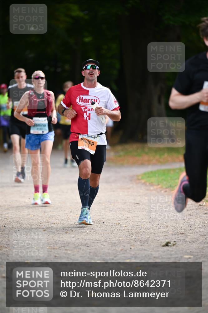 31.08.2025 - 21. Blankeneser Heldenlauf Dr. Thomas Lammeyer http://msf.ph/oto/8642371 31.08.2025 11:06:33 Laufen 4143, 5618 meine-sportfotos.de