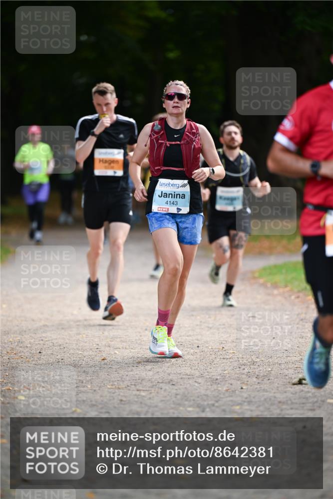 31.08.2025 - 21. Blankeneser Heldenlauf Dr. Thomas Lammeyer http://msf.ph/oto/8642381 31.08.2025 11:06:35 Laufen 4143 meine-sportfotos.de