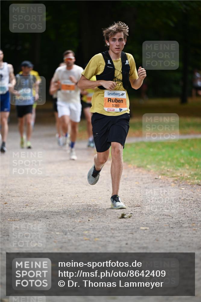 31.08.2025 - 21. Blankeneser Heldenlauf Dr. Thomas Lammeyer http://msf.ph/oto/8642409 31.08.2025 11:06:39 Laufen 5393 meine-sportfotos.de