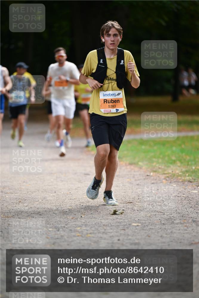 31.08.2025 - 21. Blankeneser Heldenlauf Dr. Thomas Lammeyer http://msf.ph/oto/8642410 31.08.2025 11:06:39 Laufen 5393 meine-sportfotos.de